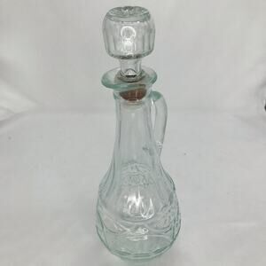 1979 Vintage Mogen David Wine Glass Decanter